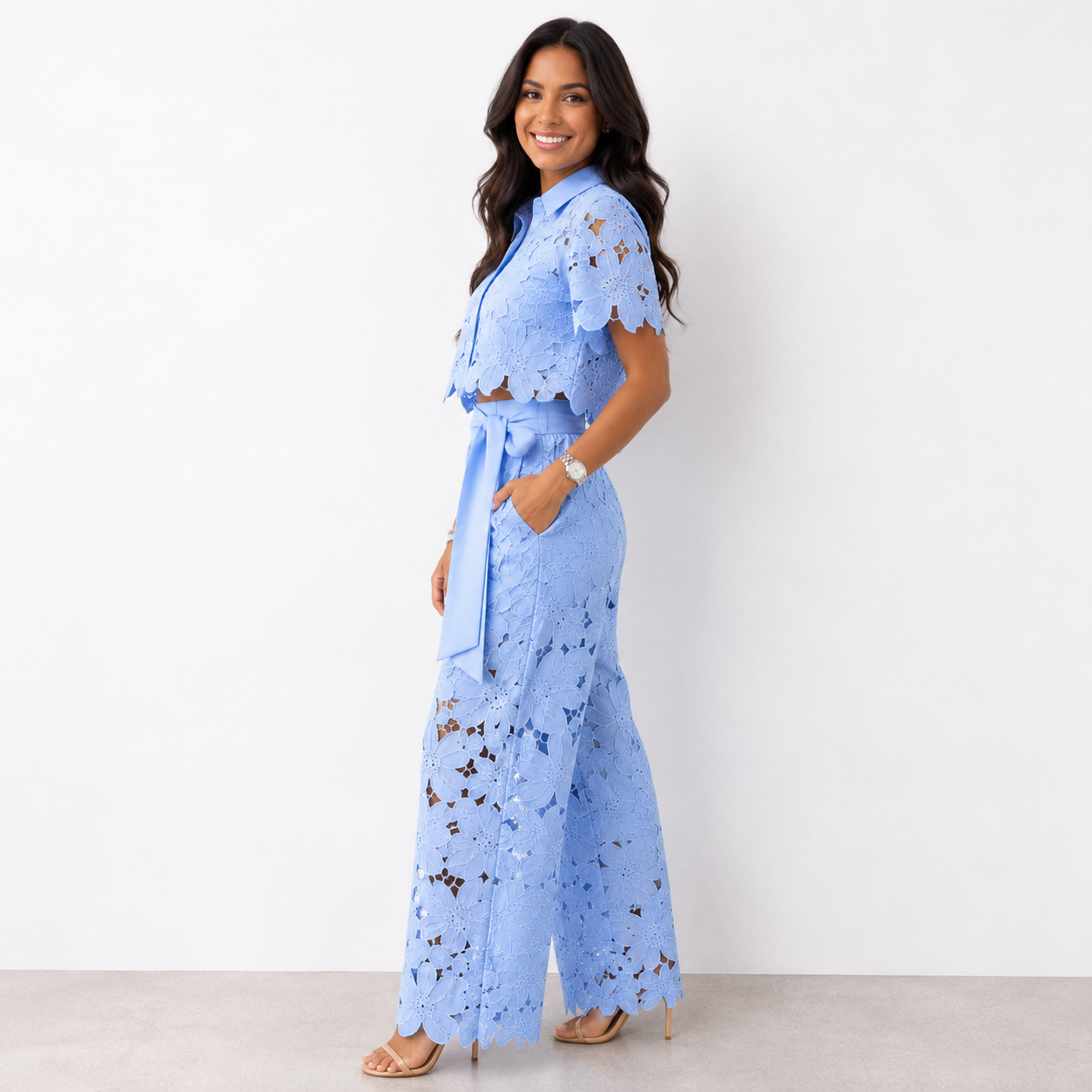 VelaVive™ Two-Piece Set — Stay Cool, Confident, and Stunning Every Hour