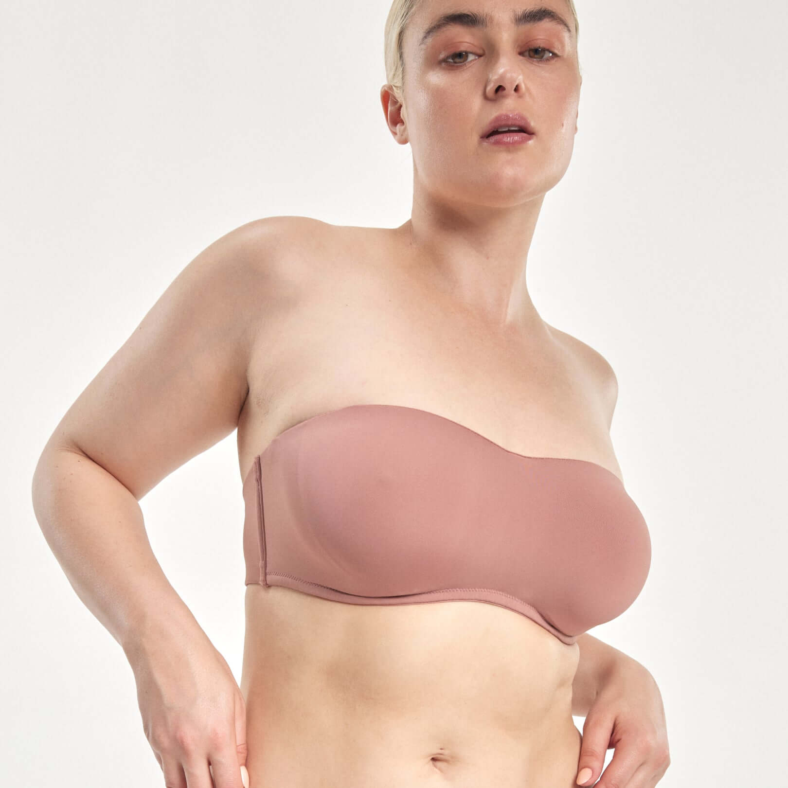 Velvessence™ Strapless Bra — Experience Unstoppable Confidence in Seamless Support