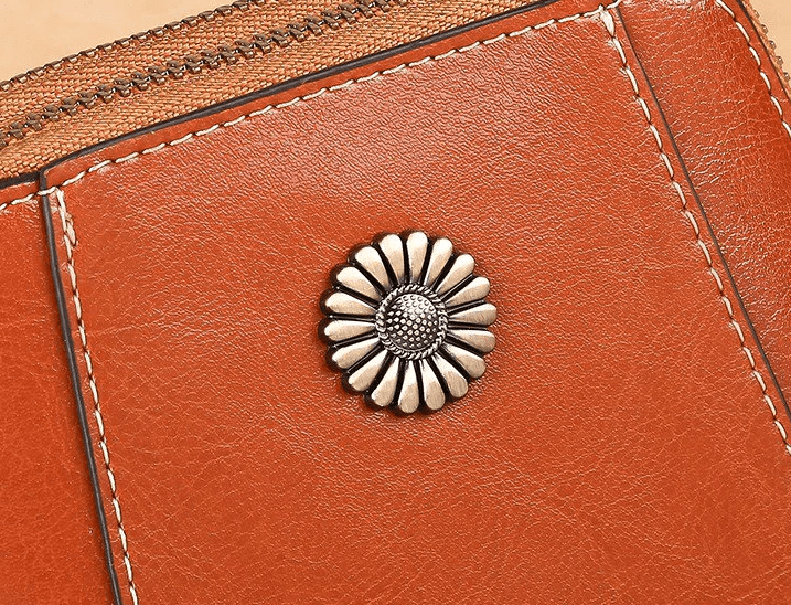 VeroLuxe™ — Instantly Own Timeless Style That Ages Beautifully With You