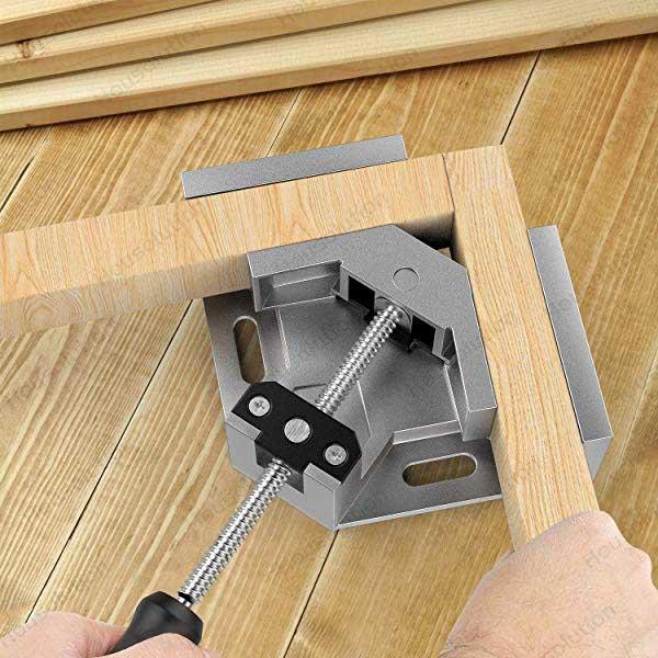 IronClasp™ Precision Clamp — Lock Down Perfect 90° Corners with Unshakable Confidence