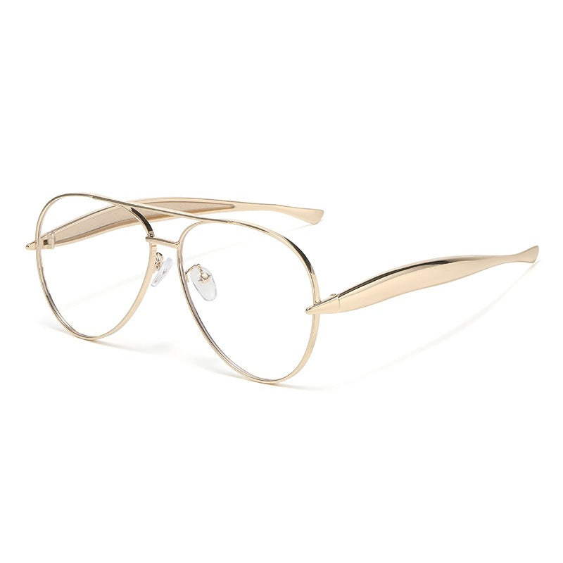 Aurela™ — Own Every Moment with Bold Vintage Glamour and Bulletproof Vision