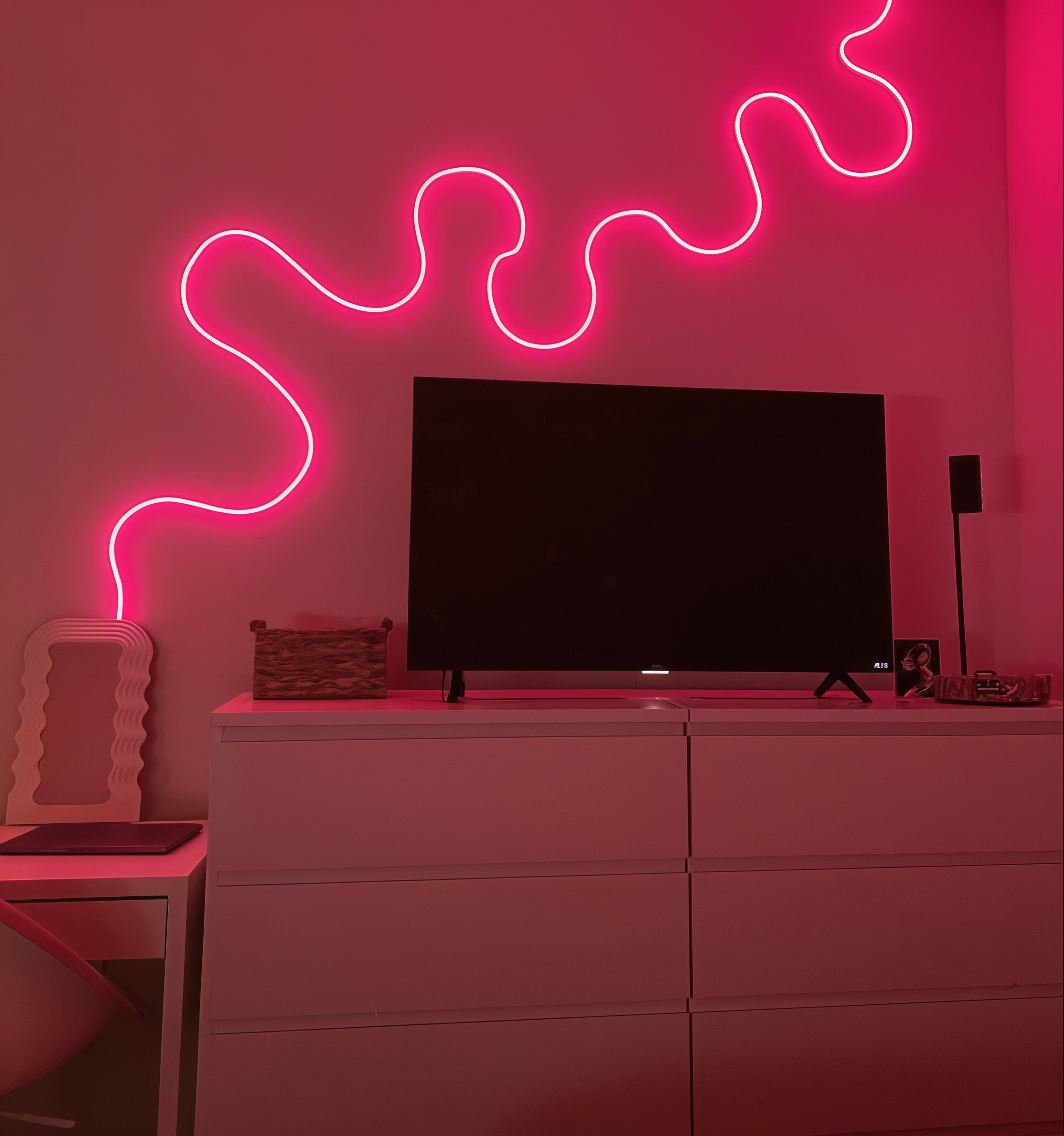 LumaVibe™ — Instantly Transform Your Space into a Calm, Color-Charged Sanctuary