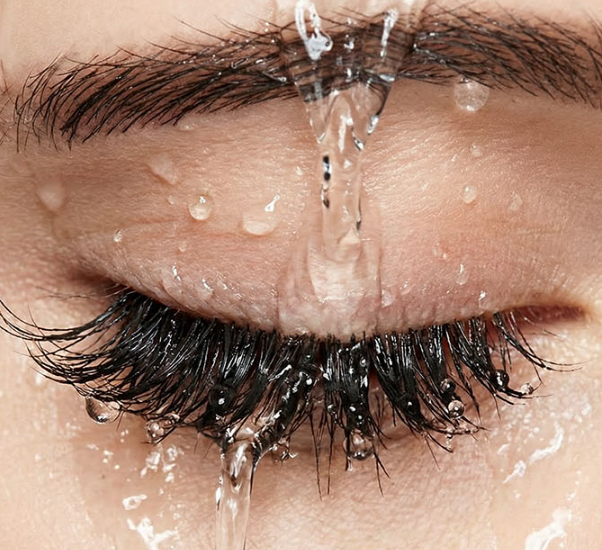 LumeLash™ — Unleash All-Day Drama with Lashes That Never Quit