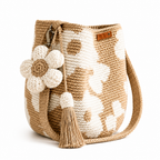 SilqueAura™ Bucket Bag — Handmade Elegance That Commands Attention Everywhere You Go