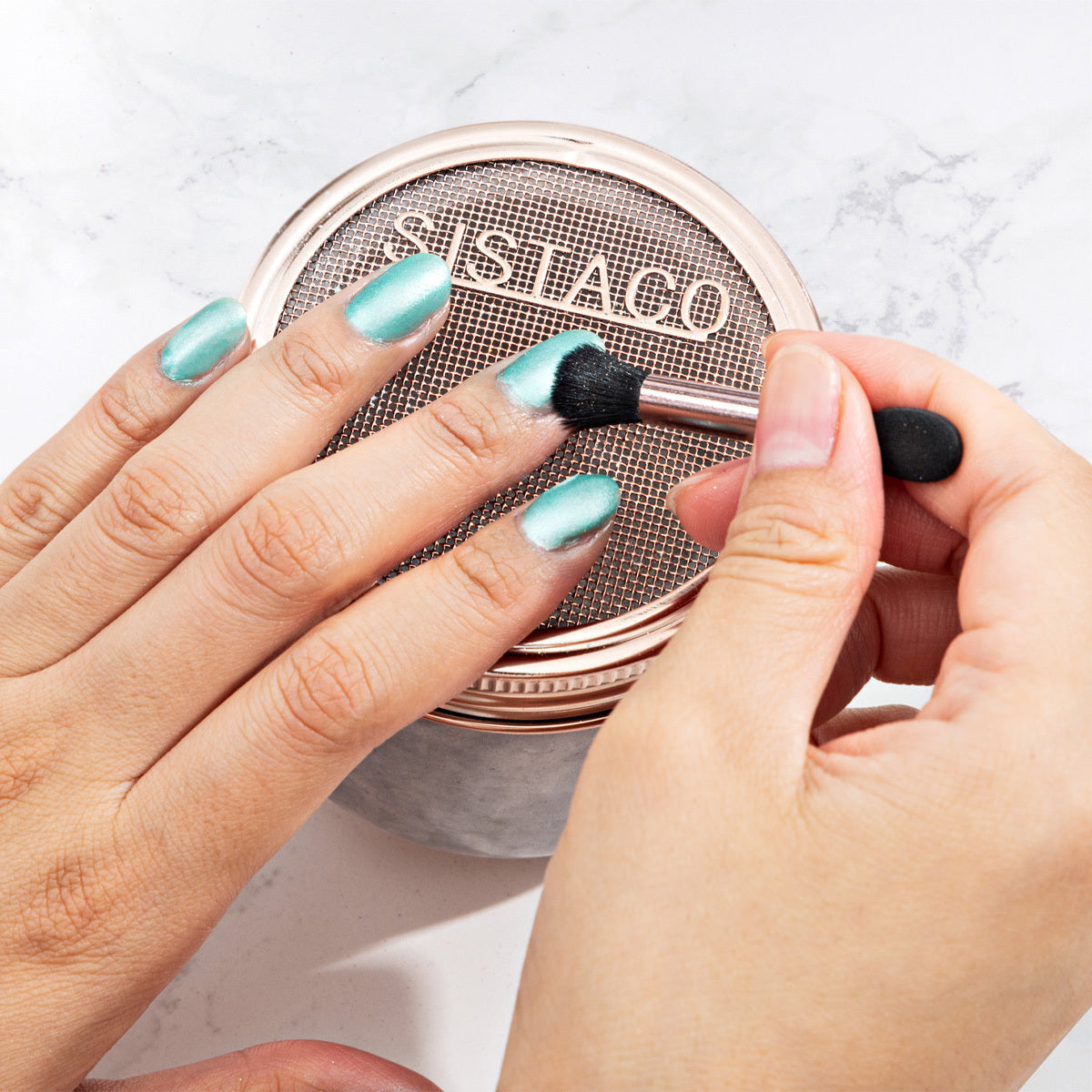 LuxeStand™ — Master Every Powder Stroke with Effortless Elegance and Precision