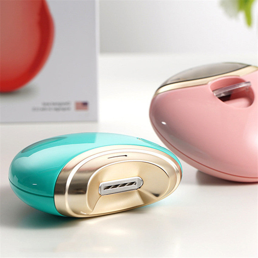 RadianceClip™ — Effortless, Mess-Free Nails That Make You Shine with Confidence