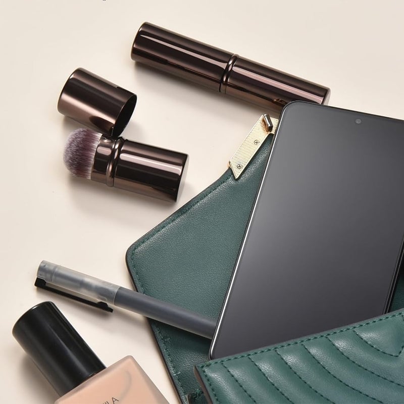 CaffèLuxe™ — Transform Your Look with Silky Soft Precision and Effortless Glamour
