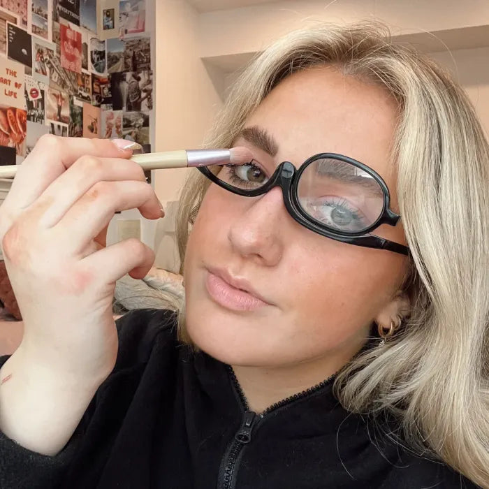 GlowSight™ — See Every Detail for Flawless, Head-Turning Beauty