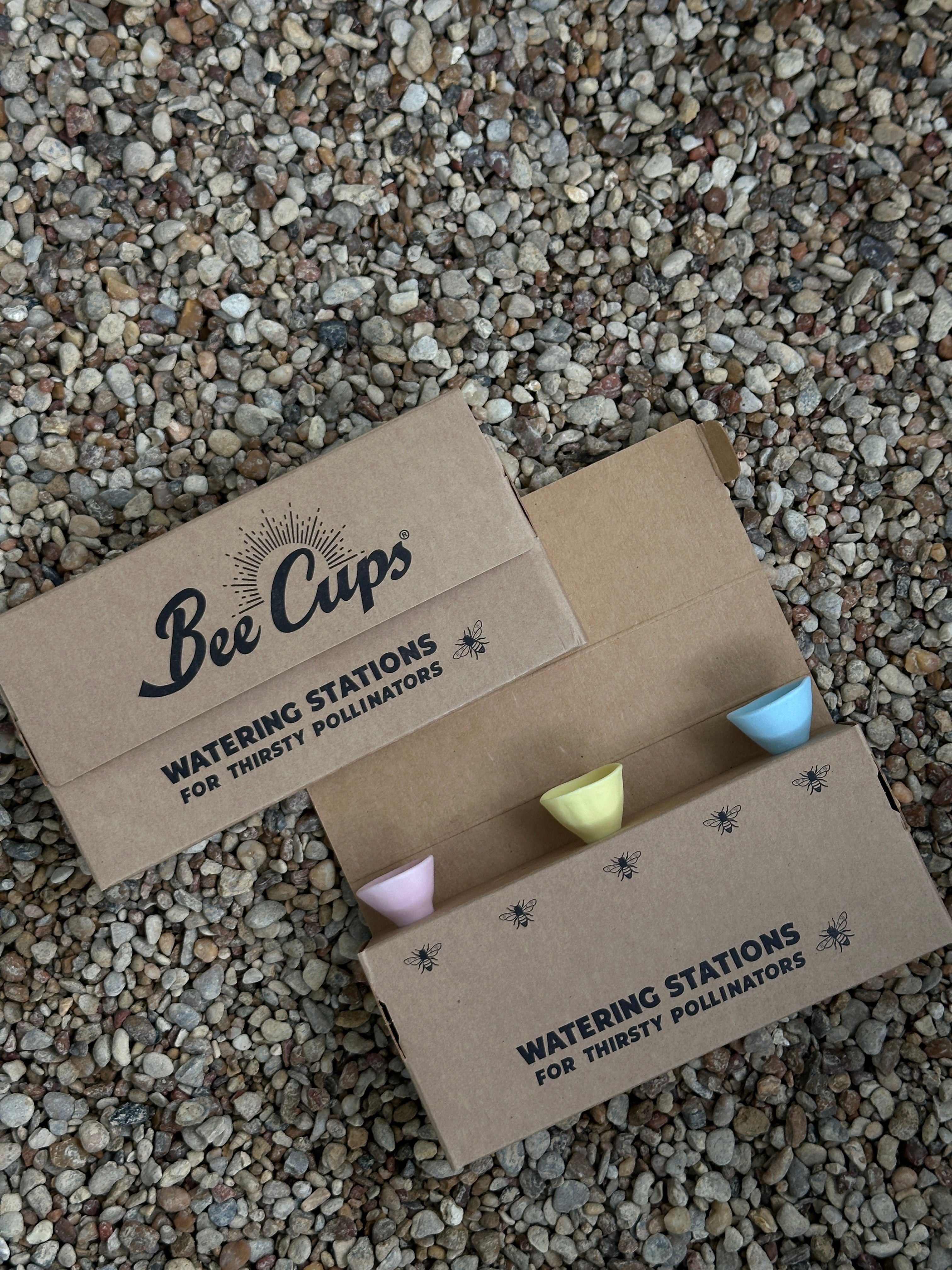 NectarNest™ Bee Cups — Transform Your Garden Into a Buzzing Pollinator Paradise