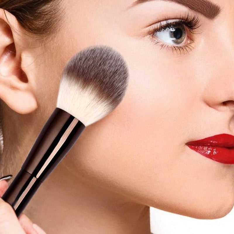 CaffèLuxe™ — Transform Your Look with Silky Soft Precision and Effortless Glamour