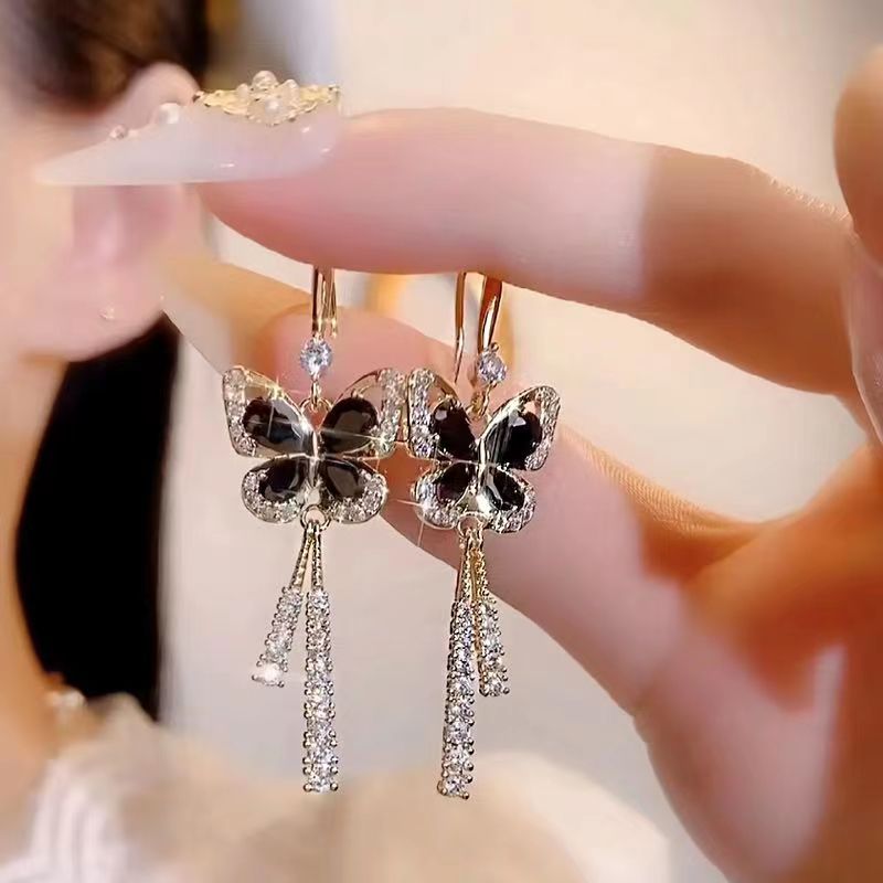 LuminaFleur™ Earrings — Spark Unstoppable Elegance with Featherlight Butterfly Glamour
