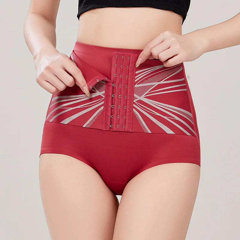 CurvaLift™ — Instantly Sculpt Your Waist and Lift Your Curves for All-Day Confidence