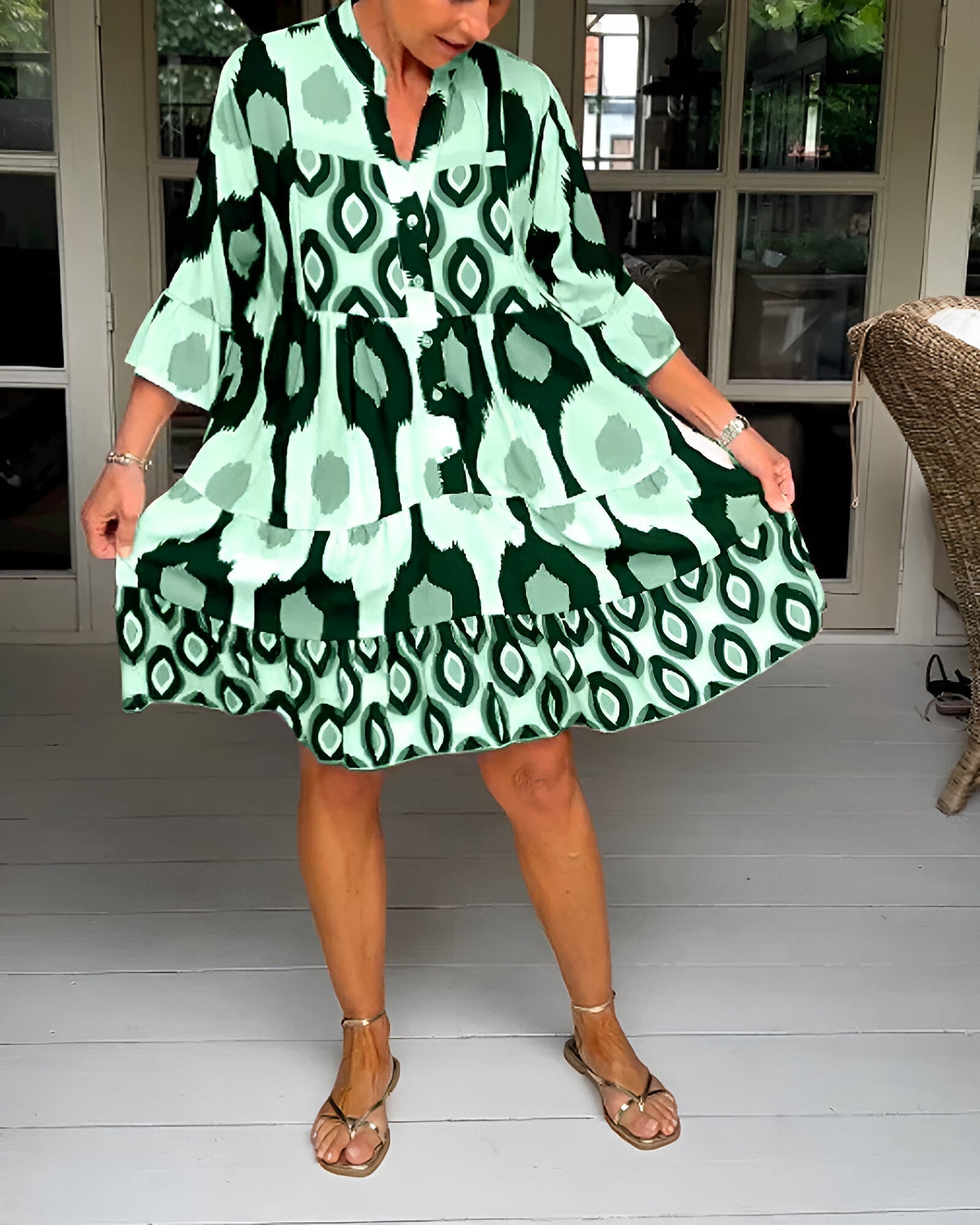 SelunaShade™ — Instantly Smooth Your Silhouette and Own Every Room with Confidence