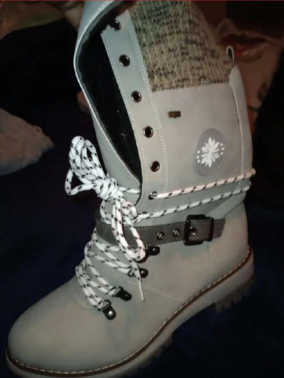 EternalWarmth™ — Step Freely in Pain-Free, Cozy Winter Elegance
