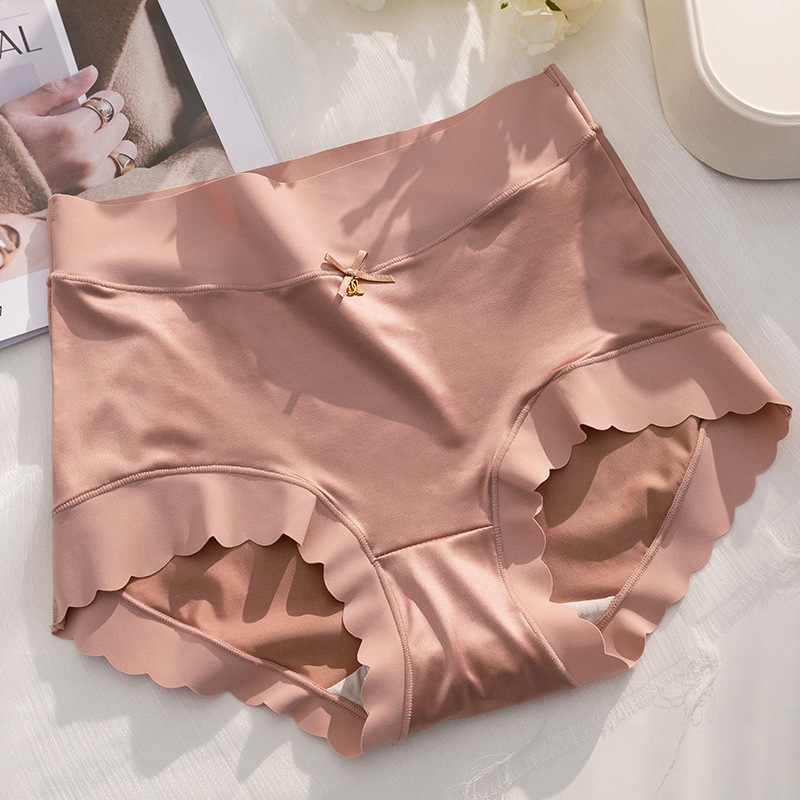 VelaSilk™ Moisture Shield Panties — Embrace All-Day Freshness and Unstoppable Confidence