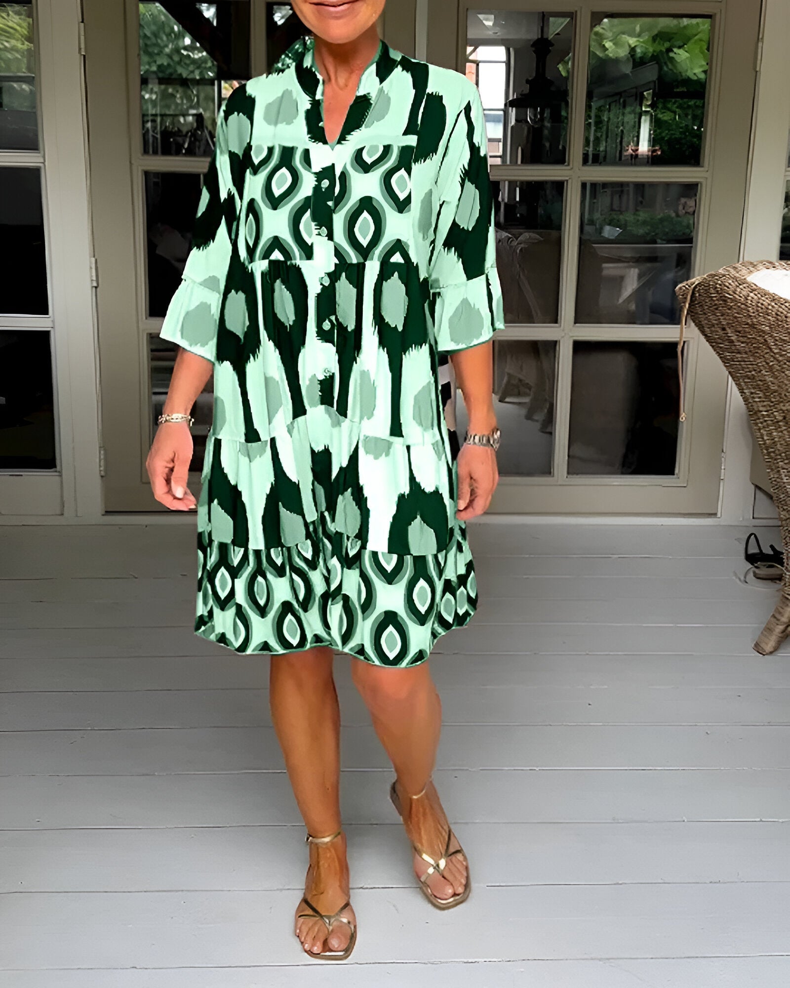 SelunaShade™ — Instantly Smooth Your Silhouette and Own Every Room with Confidence