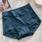 VelaSilk™ Moisture Shield Panties — Embrace All-Day Freshness and Unstoppable Confidence