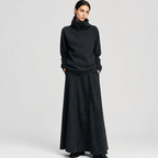 LavenaSilk™ — Wrap Yourself in Cozy Confidence and Effortless Chic