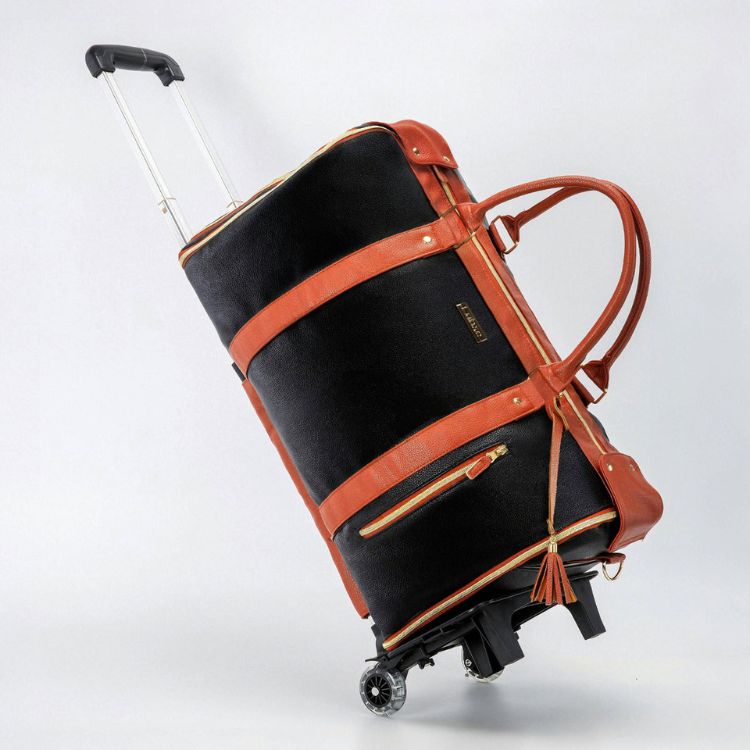 GlideVoyage™ — Arrive Looking Flawless, Travel Your Way with Total Freedom