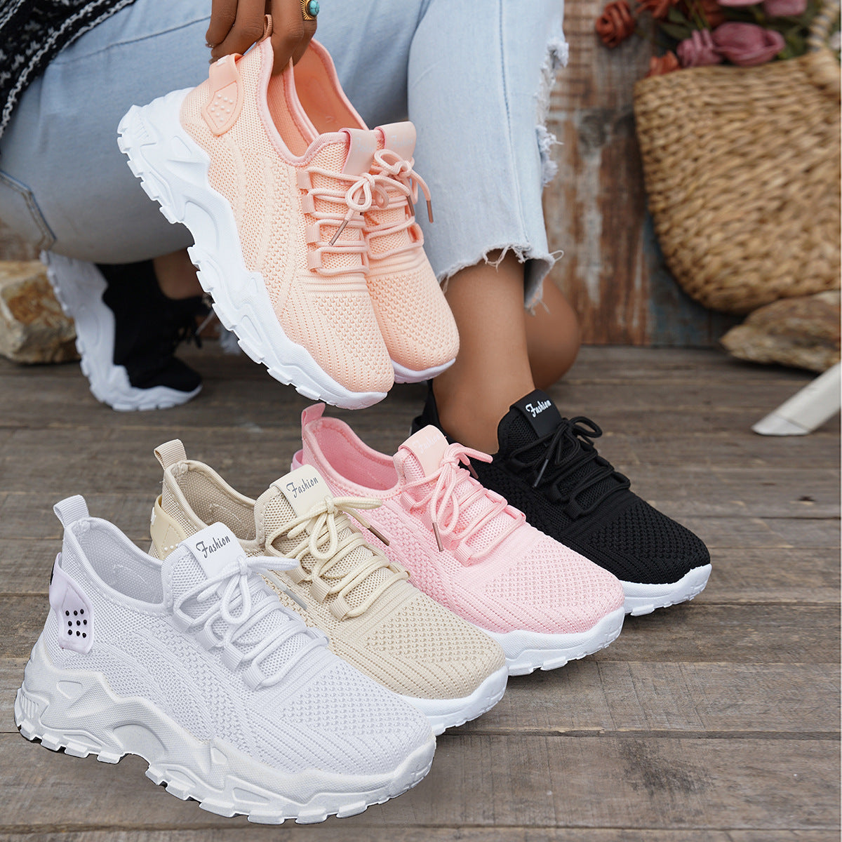 FlyVibe™ — Feel All-Day Freshness and Effortless Style in Every Step