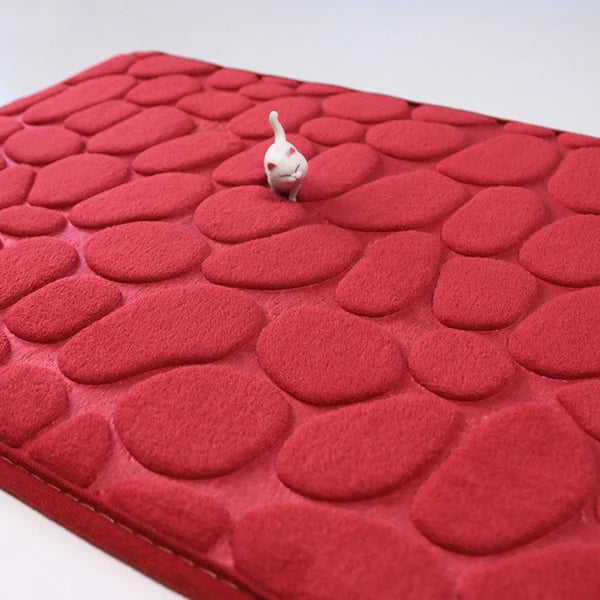 ZephyrNest™ Cobblestone Mat — Wrap Your Feet in Cozy Safety and Instant Dryness