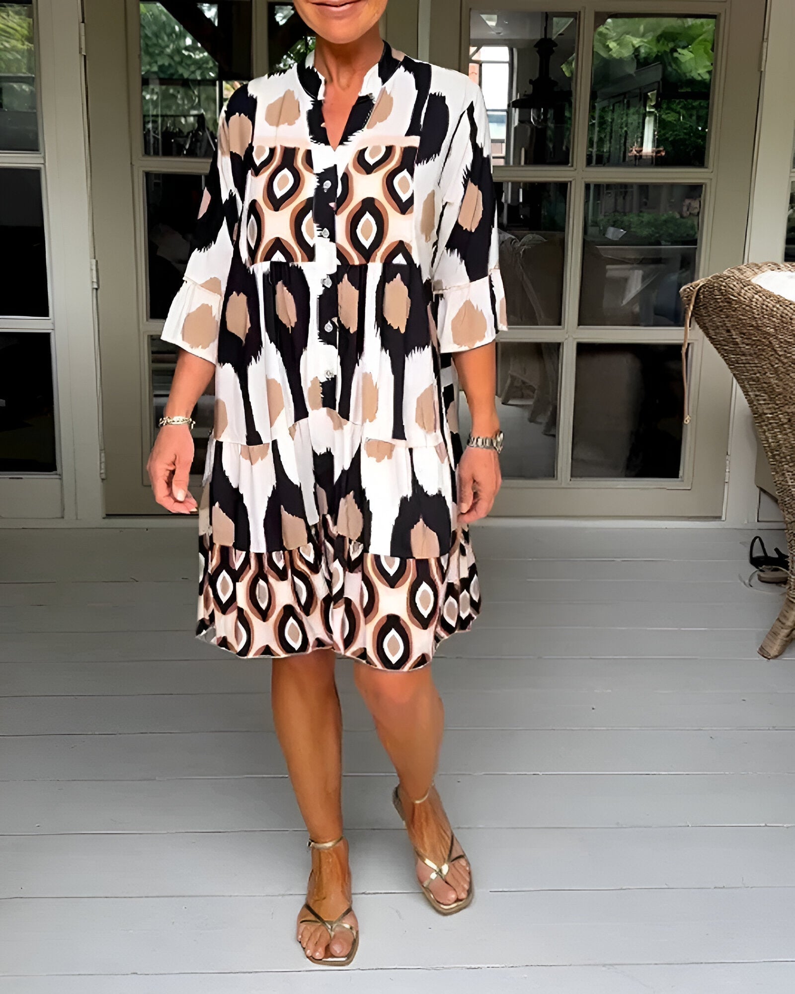 SelunaShade™ — Instantly Smooth Your Silhouette and Own Every Room with Confidence