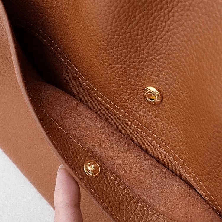 VeloVanta™ Shoulder Bag — Stay Dry, Organized, and Sharp Wherever Life Takes You