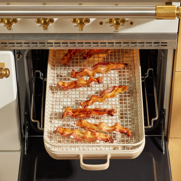 GripStir™ — Effortless Cooking and Cleaning with One Versatile Pan