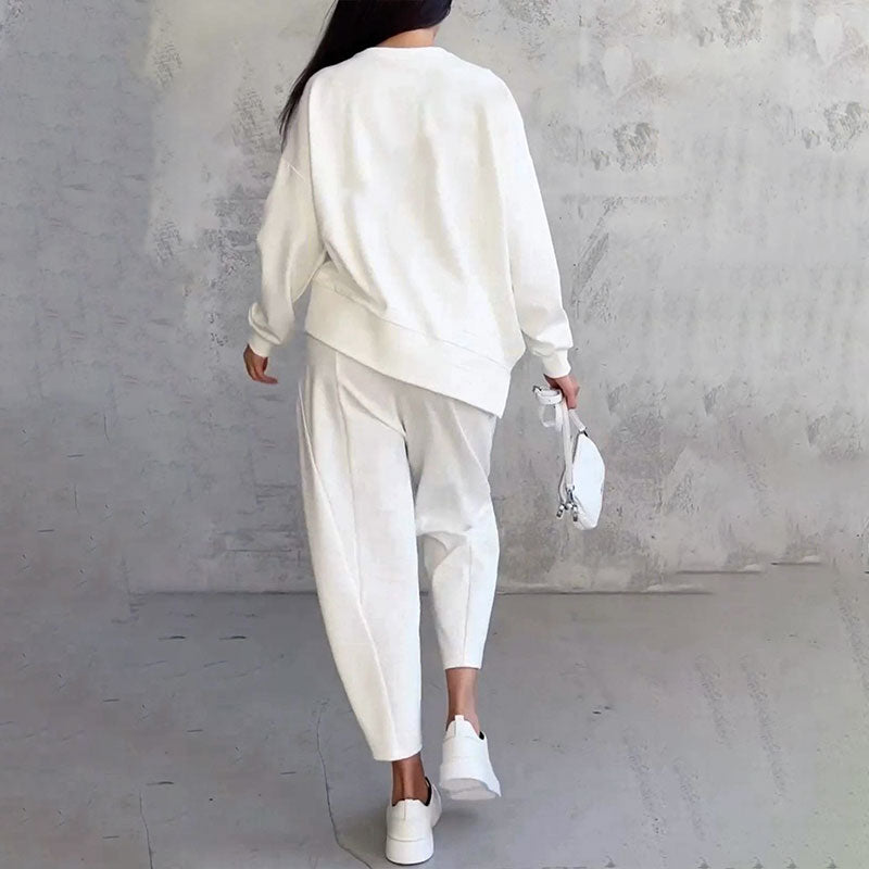 SleekAura™ — Effortless Style and Comfort That Elevate Every Moment