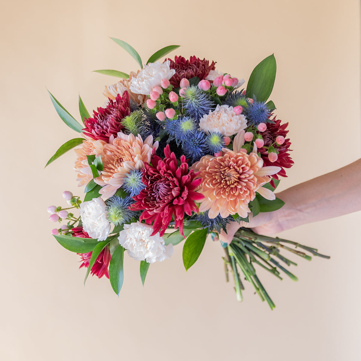 VeranoMist™ — Ignite Unforgettable Emotions with Every Stunning Bloom