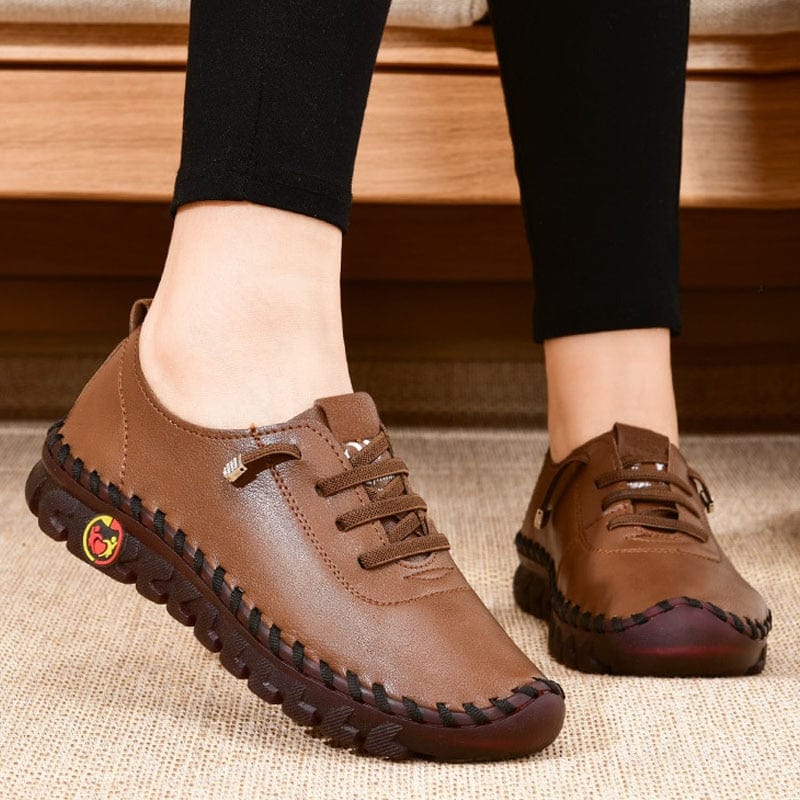 Chaussures plates à enfiler en cuir 