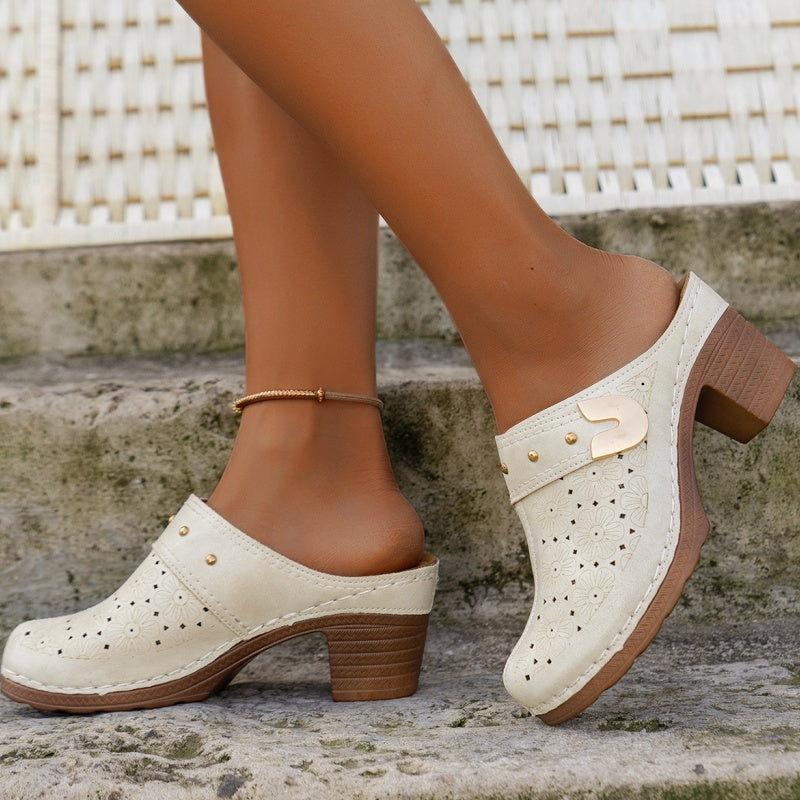 Elegant closed-toe sandals with block heels