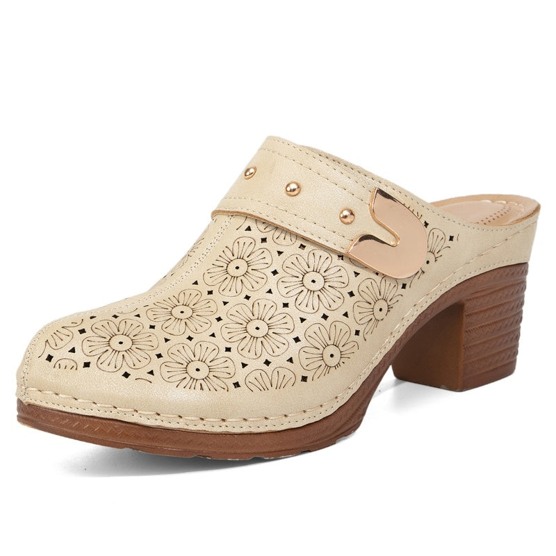 Elegant closed-toe sandals with block heels