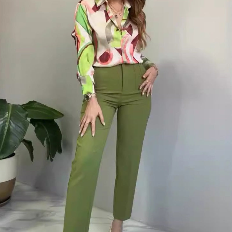 2-piece set of printed shirt and button-up pants for women