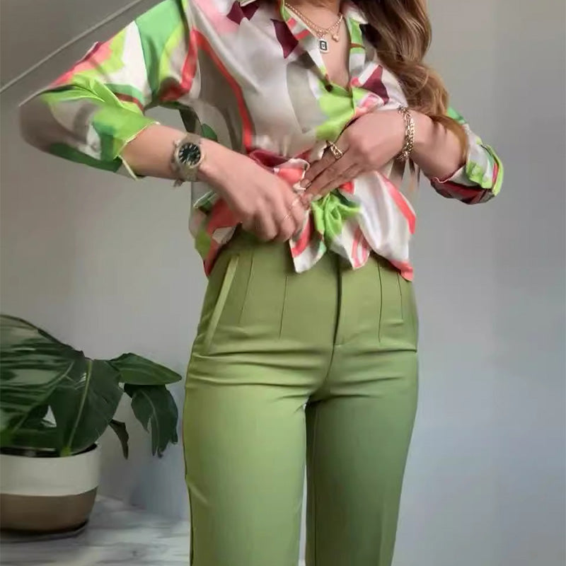 2-piece set of printed shirt and button-up pants for women