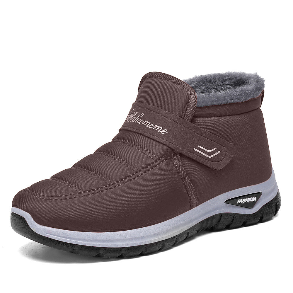 RamptonStride™ — Embrace Warmth and Sure-Footed Confidence All Winter Long